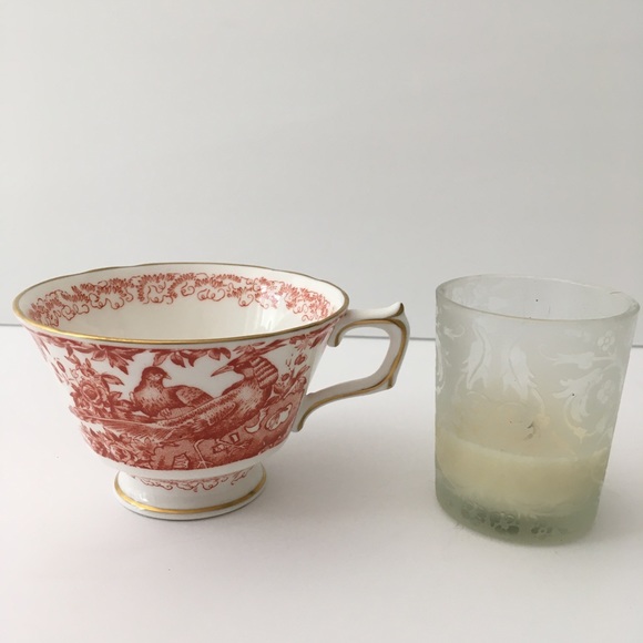 SOLD Crown Derby Red Aves Tea Coffee Cup - Picture 2 of 7
